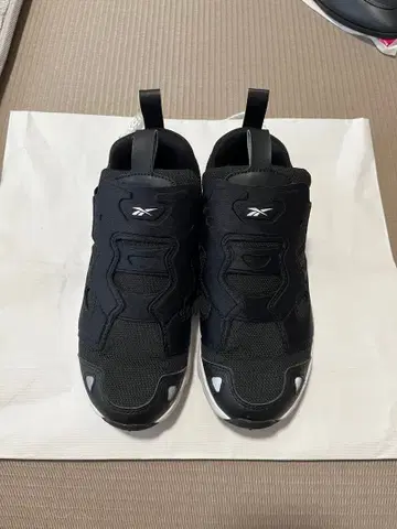 리복 스니커즈 슬립온 23.5cm