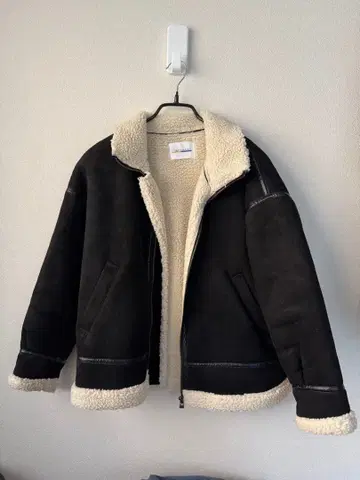 CIAOPANIC 페이크 무스탕 보아 자켓 블랙 차오패닉