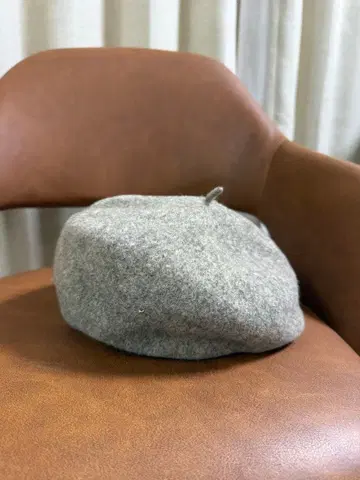 그레이 울 베레모