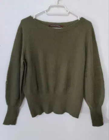 콘트와르 데 코토니에 캐시미어 스웨터