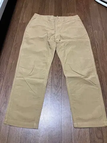 H.R. MARKET 베이지 치노 팬츠