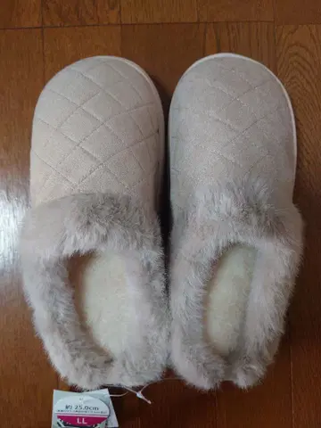 베이지 퀼팅 퍼 슬리퍼 LL 약 25.0cm