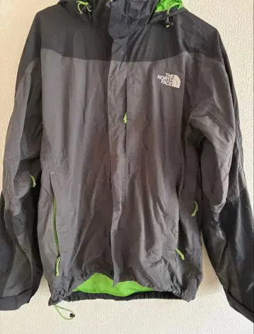 The North Face 마운틴 파카 SALE!