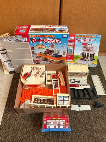 토미카 타운 빌드 시티 오토백스 스시로 세트 덤 포함