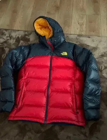 THE NORTH FACE 후드 부착 다운 자켓 L 사이즈