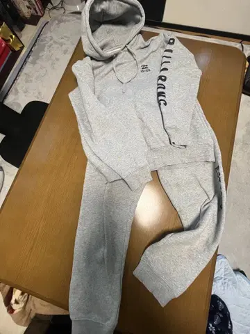 Billabong 그레이 셋업 S 맨투맨 후드티 저지