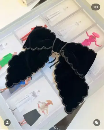 MARONENONFEE 리본 블랙 빅