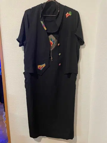 블랙 자켓 포함 원피스