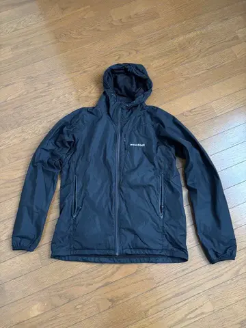 mont-bell 후드 부착 라이트 쉘 자켓 M 사이즈