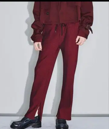 JIEDA RIPPLE 테이퍼드 슬랙스