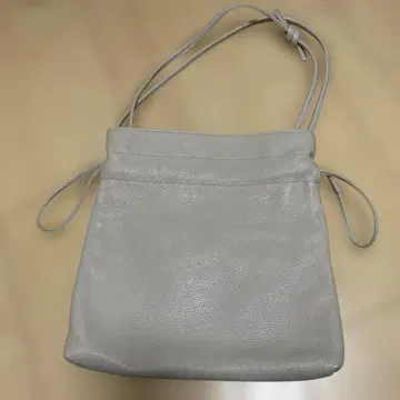 [컨디션 최상] ADINAMUSE 소가죽 숄더백