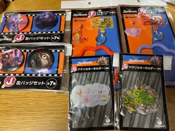 주토피아 캐릭터 굿즈 세트 캔뱃지&아크릴 키링 등