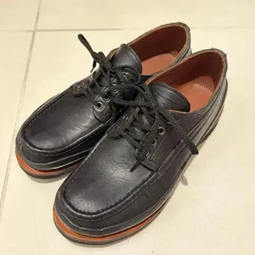 러셀 모카신 트리플 범프 오네이다 옥스퍼드 블랙 부츠