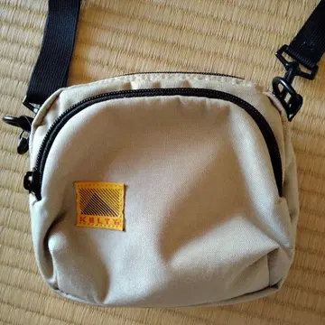 미사용 새상품 KELTY 숄더백 베이지