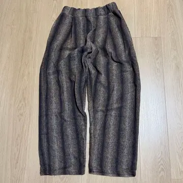 [ 초레어 ] 올 패턴 와이드 스트레이트 스웨트 팬츠