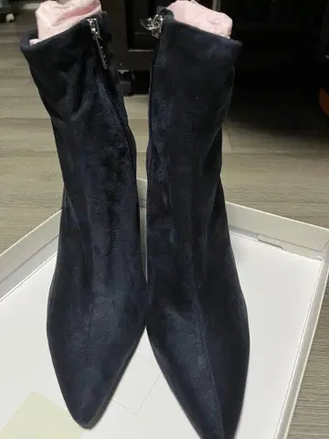 RANDA 네이비 페이크 스웨이드 스틸레토 부츠