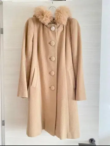 레스 빠세 후드 부착 코트