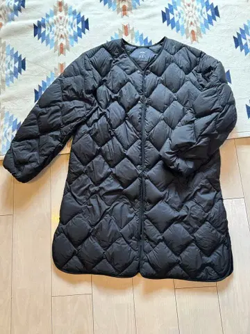 유니클로 울트라 라이트 다운 블랙 퀼팅 자켓