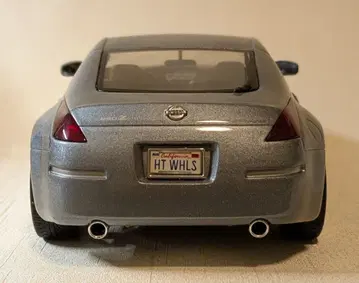 1/18 닛산 350Z (마텔제)