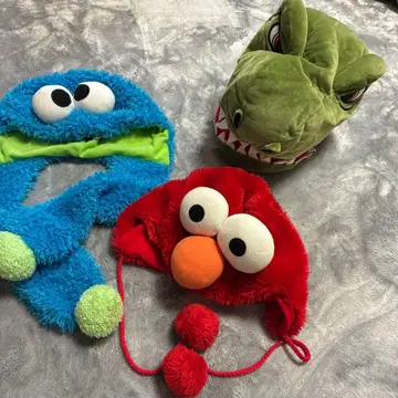 USJ 쥬라기 공원 엘모 쿠키 몬스터 모자 세트 유니버셜