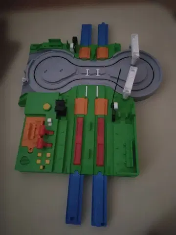 프라레일 토미카와 놀자! DX 건널목 스테이션