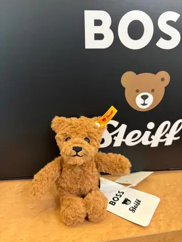 슈타이프 BOSS 콜라보 키링 테디베어 키체인 봉제 인형