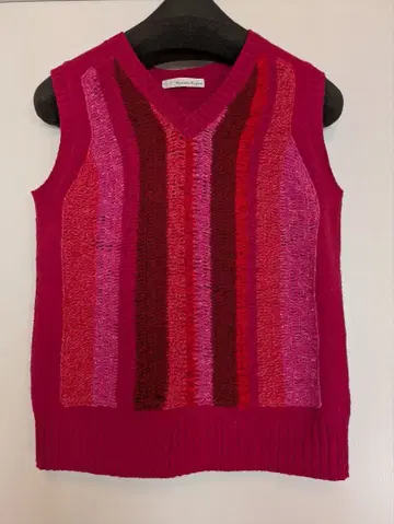 핑크 니트 베스트 38 사이즈 Kyoichi Fujita 미사용