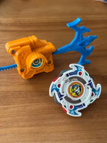 폭전 슈트 베이블레이드 드라군F 팬텀 슈터 드래곤 와인더