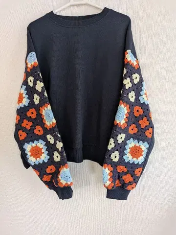 니코앤드 크로셰 콤비 풀오버 M 사이즈