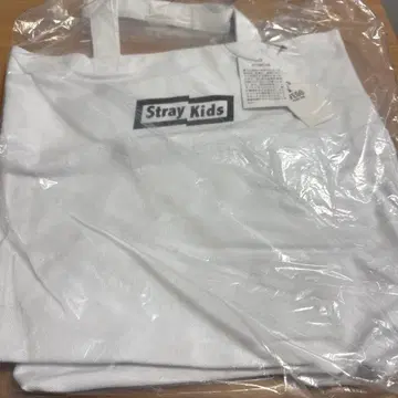 Stray Kids 화이트 토트백