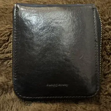 Hender Scheme 블랙 가죽 접이식 지갑