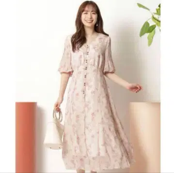 [ Rirandture ] 플라워 소매 플리츠 원피스