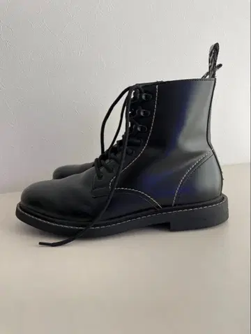 ZARA 블랙 가죽 느낌 사이드 지퍼 부츠