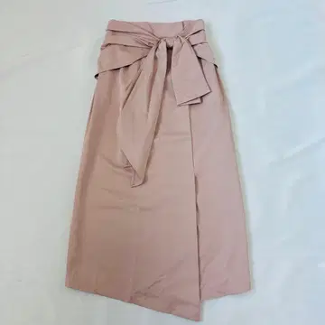 컨디션 최상 2024년 아푸와이저 리셰 리본 타이트 스커트 S 사이즈