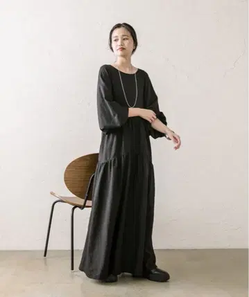 새상품급 mystic 미스틱 드로스트 개더 원피스 블랙 사이즈 2