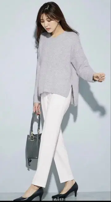 PLST 라메 스팽글 믹스 스웨터 라이트 그레이