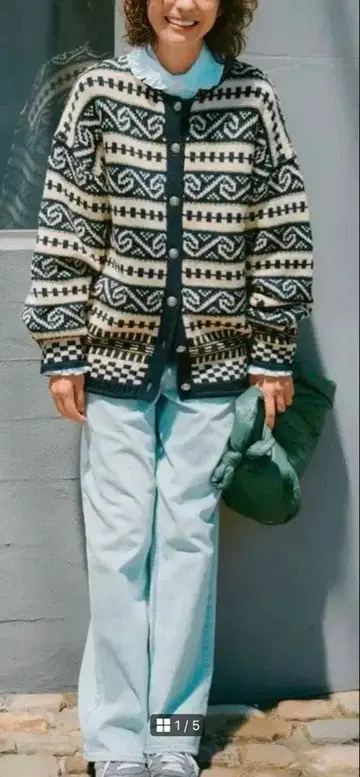 어퍼 하이츠 옅은 색 데님 타케시타 레이나 씨