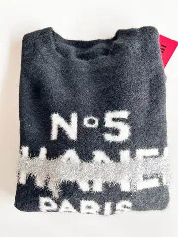 패러디 샤기 니트 블랙 미사용 새상품