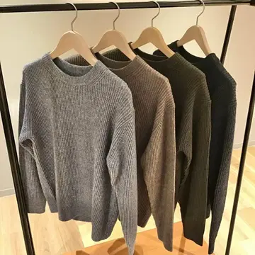 MUJI 니트 신사 모카 브라운 야크 울 하찌 크루넥 스웨터