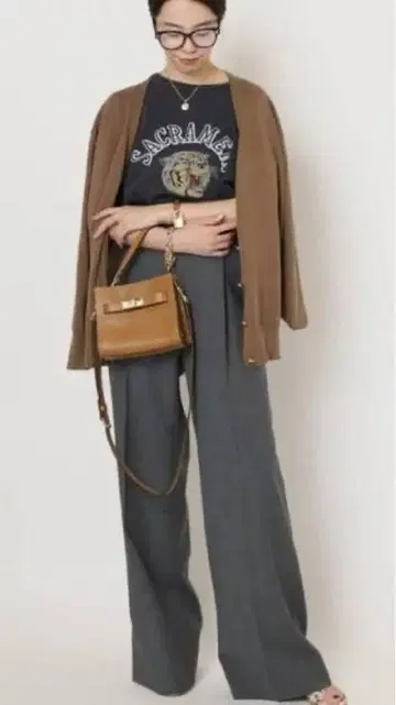 뮤즈 [시타 파란티카] LEATHER MINI 백