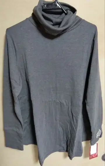 안드라브 터틀넥