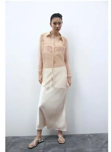 ZARA 미디 기장 스커트 에크루