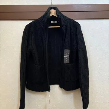 UNIQLO U 블랙 니트 가디건 S 정가 5990엔