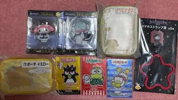 산리오 피규어, 파우치, 아크릴 스탠드