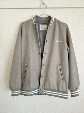 BAYFLOW 그레이 점퍼