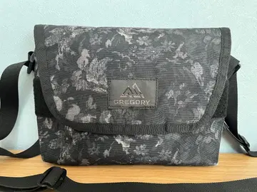 GREGORY 티니 미니 숄더백 블랙 태피스트리