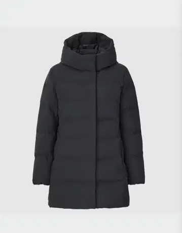 유니클로 심리스 다운 숏코트 L 사이즈