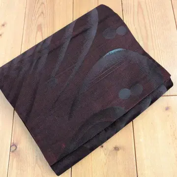 순수 실크 나고야 오비 버건디 x 블랙 유몬 & 허리띠