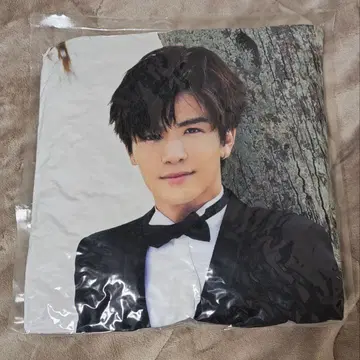 [12/15까지] 산다이메JSB 이와타 타카노리 스퀘어 쿠션 달력