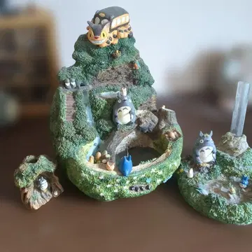 토토로 자연 풍경 장식품